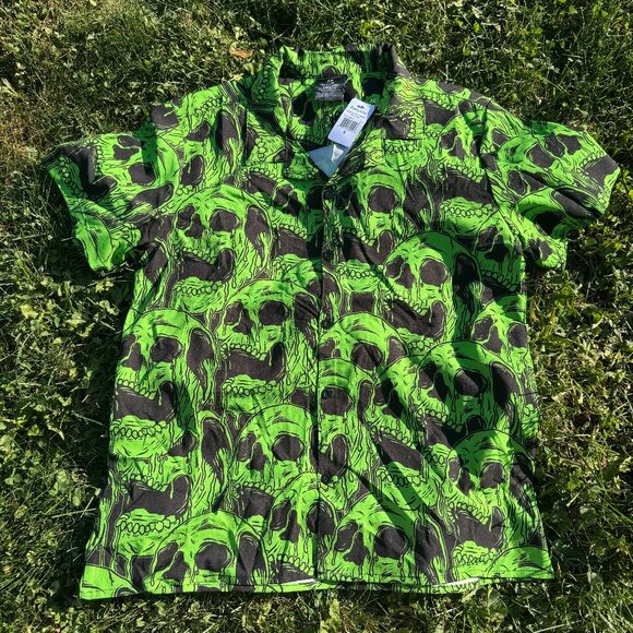 NWT Neon Green Skull Shirt - Picture 1 of 3